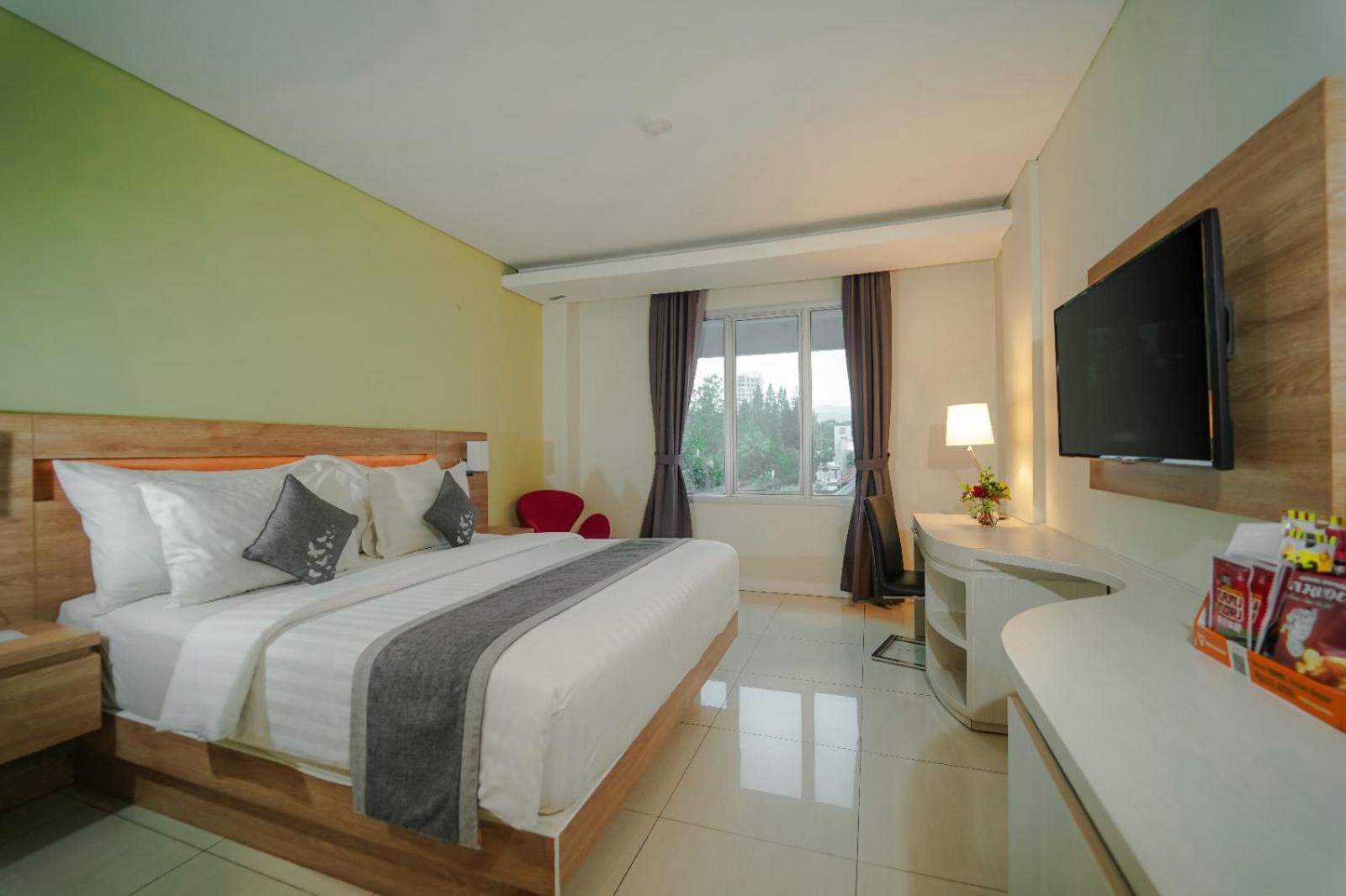 Patra Bandung Hotel Экстерьер фото